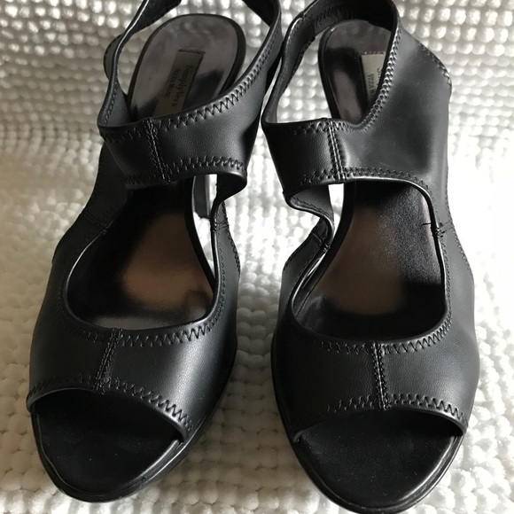 Simply Vera Vera Wang Shoes - Simply Vera - Vera Wang Black Heels Size 9-9.5